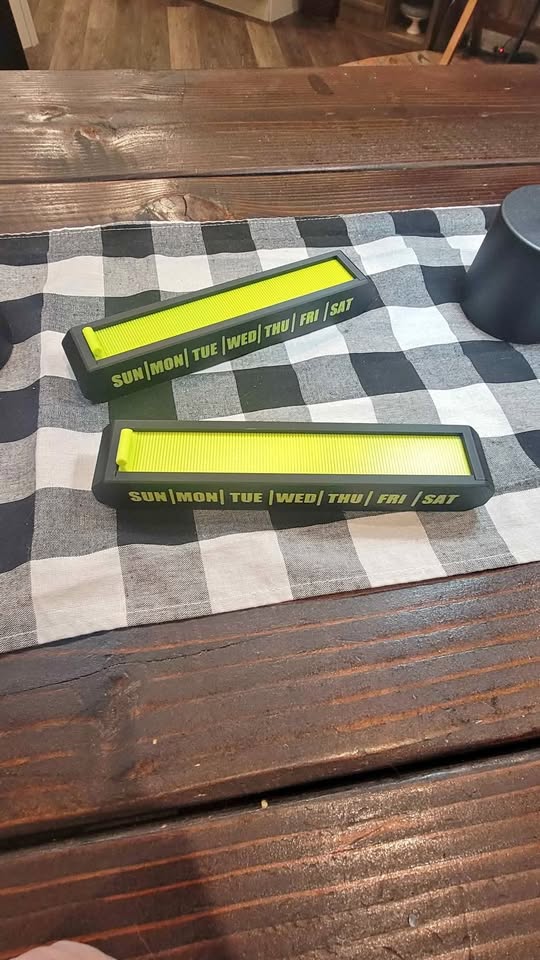 3d Printed Rolling Top Pill Organizer