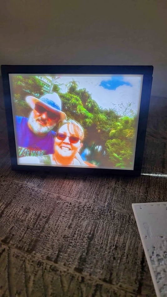 Lighted Lithopane Frame w/Picture