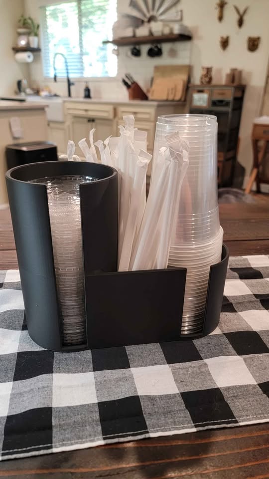 Plastic Cup and Lid Organizer